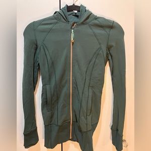 Lululemon reversible hoodie size 2